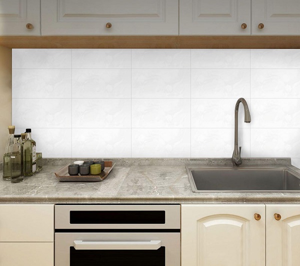 các mẫu gạch ốp tường bếp đẹp phong cách tối giản 2