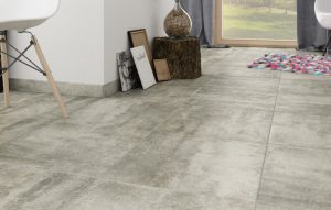 mau gach op chan tuong